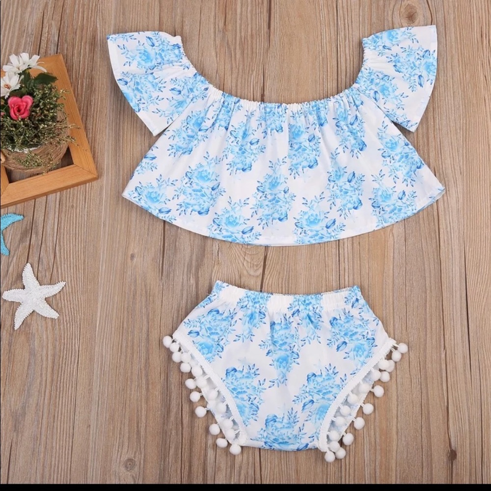 Two piece set